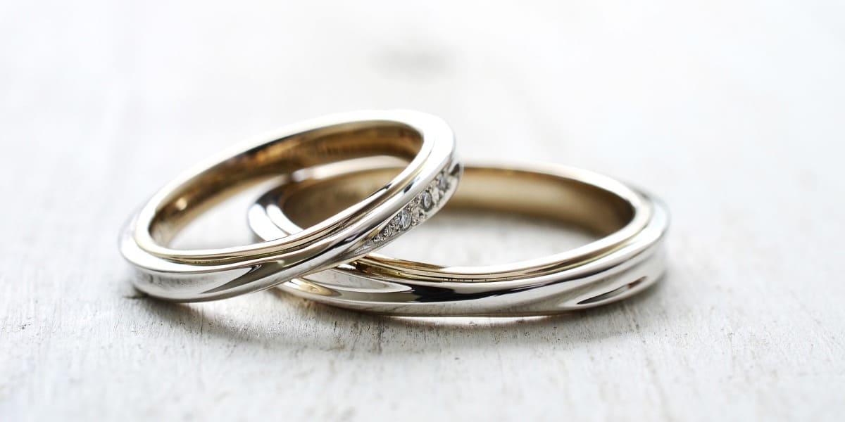 メビウスデザインの指輪とは？意味・魅力・結婚指輪に選ばれる理由