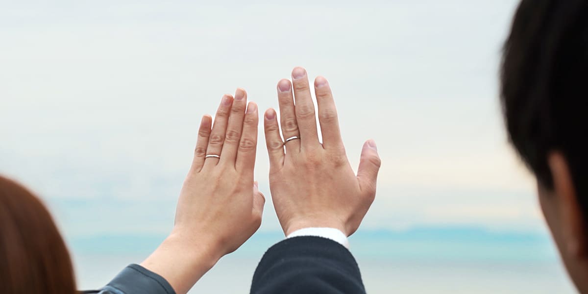 日本人の肌色に合いやすいプラチナ指輪