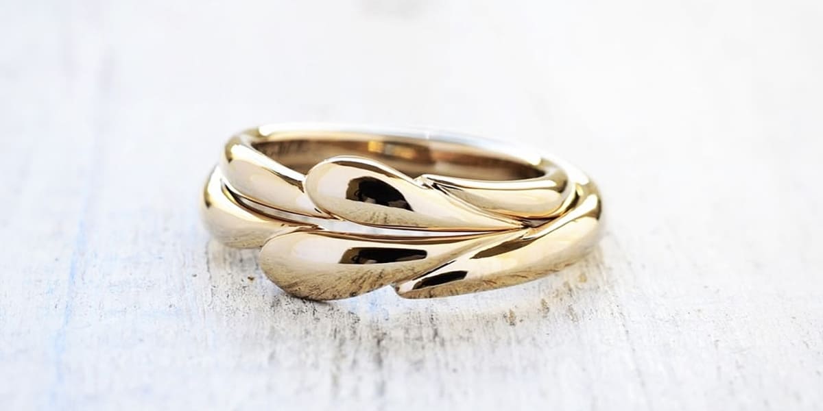 結婚指輪の鋳造製法とは?鍛造との違い・メリット・デメリットと選び方