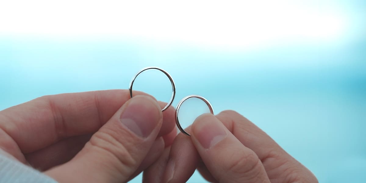結婚指輪で後悔する理由とは？よくある失敗と後悔しない選び方